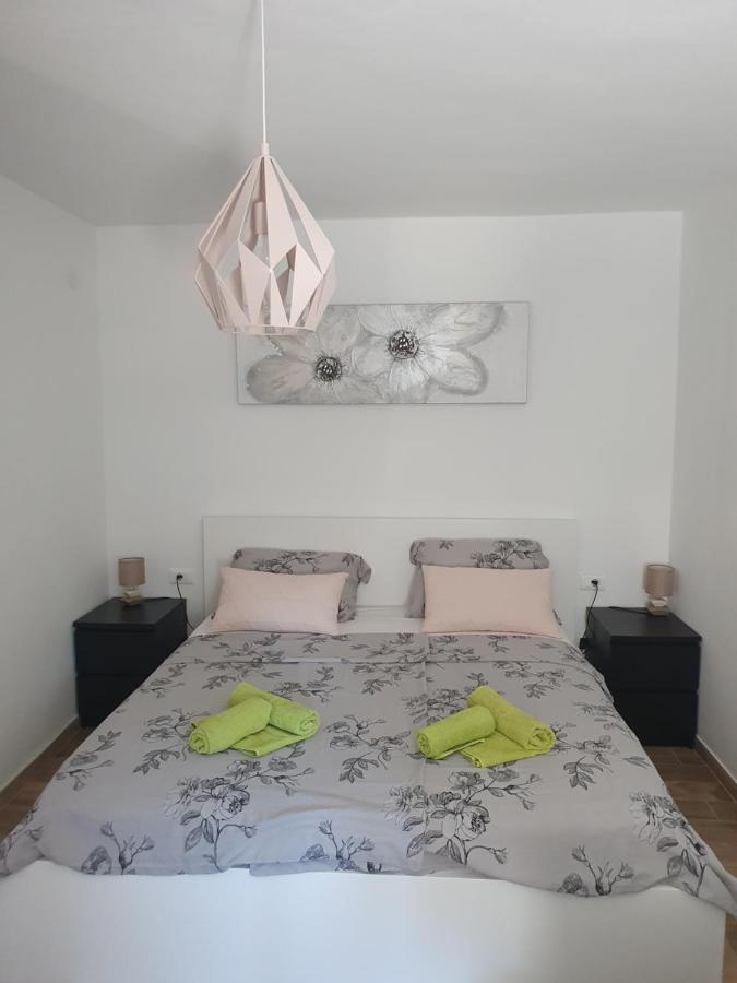 Apartment Manu Pula Luaran gambar